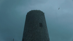 extant_GameOfThrones_3x09-TheRainsOfCastamere_2334