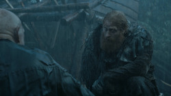 extant_GameOfThrones_3x09-TheRainsOfCastamere_2369