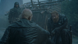 extant_GameOfThrones_3x09-TheRainsOfCastamere_2374