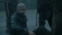 extant_GameOfThrones_3x09-TheRainsOfCastamere_2387
