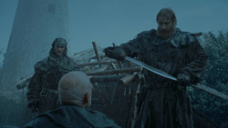 extant_GameOfThrones_3x09-TheRainsOfCastamere_2389