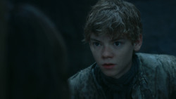 extant_GameOfThrones_3x09-TheRainsOfCastamere_2443