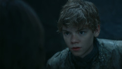 extant_GameOfThrones_3x09-TheRainsOfCastamere_2453
