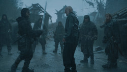 extant_GameOfThrones_3x09-TheRainsOfCastamere_2483