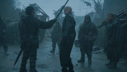 extant_GameOfThrones_3x09-TheRainsOfCastamere_2485