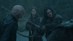 extant_GameOfThrones_3x09-TheRainsOfCastamere_2526