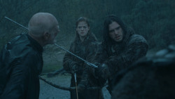 extant_GameOfThrones_3x09-TheRainsOfCastamere_2528
