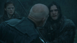 extant_GameOfThrones_3x09-TheRainsOfCastamere_2543