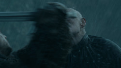extant_GameOfThrones_3x09-TheRainsOfCastamere_2545