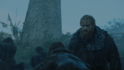 extant_GameOfThrones_3x09-TheRainsOfCastamere_2596