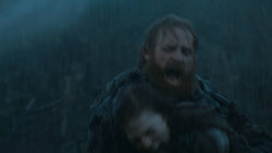 extant_GameOfThrones_3x09-TheRainsOfCastamere_2615