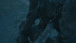 extant_GameOfThrones_3x09-TheRainsOfCastamere_2624