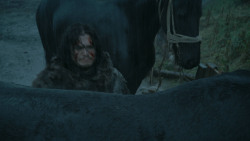 extant_GameOfThrones_3x09-TheRainsOfCastamere_2740