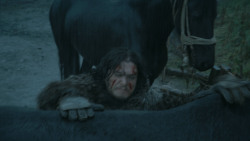 extant_GameOfThrones_3x09-TheRainsOfCastamere_2741