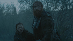 extant_GameOfThrones_3x09-TheRainsOfCastamere_2743