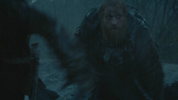 extant_GameOfThrones_3x09-TheRainsOfCastamere_2751