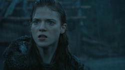 extant_GameOfThrones_3x09-TheRainsOfCastamere_2760