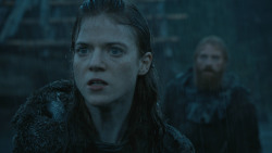 extant_GameOfThrones_3x09-TheRainsOfCastamere_2768