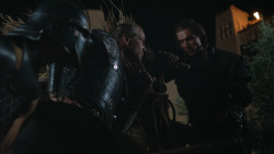 extant_GameOfThrones_3x09-TheRainsOfCastamere_2793
