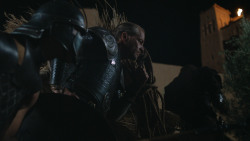 extant_GameOfThrones_3x09-TheRainsOfCastamere_2797