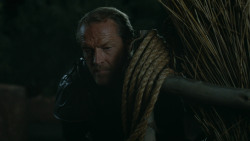 extant_GameOfThrones_3x09-TheRainsOfCastamere_2836