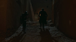 extant_GameOfThrones_3x09-TheRainsOfCastamere_2854