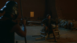 extant_GameOfThrones_3x09-TheRainsOfCastamere_2868