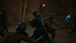 extant_GameOfThrones_3x09-TheRainsOfCastamere_2907