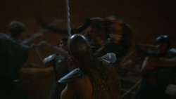 extant_GameOfThrones_3x09-TheRainsOfCastamere_2909