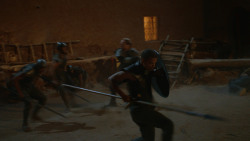 extant_GameOfThrones_3x09-TheRainsOfCastamere_2917