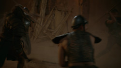 extant_GameOfThrones_3x09-TheRainsOfCastamere_2919