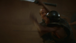 extant_GameOfThrones_3x09-TheRainsOfCastamere_2933