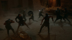 extant_GameOfThrones_3x09-TheRainsOfCastamere_2936