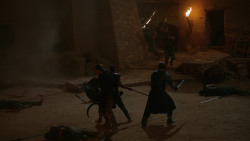 extant_GameOfThrones_3x09-TheRainsOfCastamere_2978