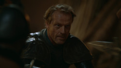 extant_GameOfThrones_3x09-TheRainsOfCastamere_2982