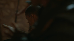 extant_GameOfThrones_3x09-TheRainsOfCastamere_2983