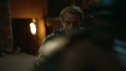 extant_GameOfThrones_3x09-TheRainsOfCastamere_2988