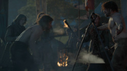 extant_GameOfThrones_3x09-TheRainsOfCastamere_3016
