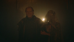 extant_GameOfThrones_3x09-TheRainsOfCastamere_3031