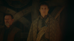 extant_GameOfThrones_3x09-TheRainsOfCastamere_3058
