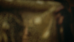 extant_GameOfThrones_3x09-TheRainsOfCastamere_3123