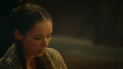 extant_GameOfThrones_3x09-TheRainsOfCastamere_3160