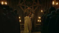 extant_GameOfThrones_3x09-TheRainsOfCastamere_3175