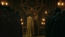 extant_GameOfThrones_3x09-TheRainsOfCastamere_3177