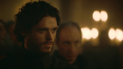 extant_GameOfThrones_3x09-TheRainsOfCastamere_3208
