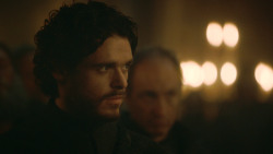 extant_GameOfThrones_3x09-TheRainsOfCastamere_3209