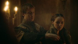 extant_GameOfThrones_3x09-TheRainsOfCastamere_3222