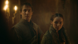 extant_GameOfThrones_3x09-TheRainsOfCastamere_3230