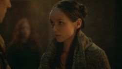 extant_GameOfThrones_3x09-TheRainsOfCastamere_3238