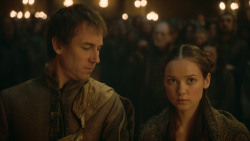 extant_GameOfThrones_3x09-TheRainsOfCastamere_3263